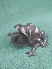 Frosch-Aschenbecher aus