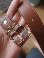 GUESS Damen Gürtel Größe