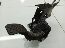 Audi A2 2002 Accelerator