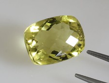 Lemonquarz facettiert - Lemonquarz mit Schachbrett-Schliff  25,37 Karat 