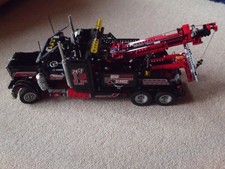 LEGO TECHNIC: Tow Truck (8285)