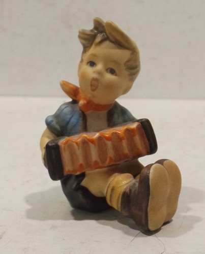 Hummel goebel figur - m.j.hummel,