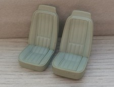 #747 1:18 RETRO-Sportsitze