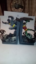 BATMAN AND ROBIN Buchstützen
