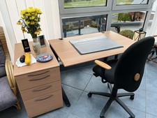 Gebrauchte Schreibtischkombination