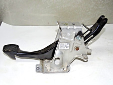 AUDI A3 8P Golf V 5  BREMSPEDAL BREMSE PEDAL 1K1721057L