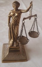 SCHÖNER ALTE LADY JUSTICE