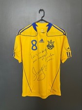UKRAINISCHE NATIONALMANNSCHAFT