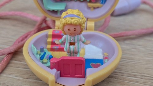 Polly pocket bluebird - pocket, in