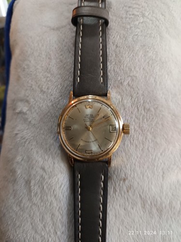 Glashütte herrenuhr ddr - glashütte,