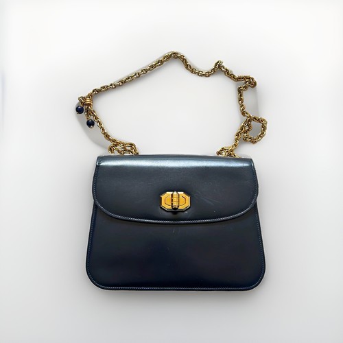 Vintage 1969 gucci - vintage,