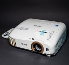 Epson LCD Projektor EH-TW5350 inkl. Fernbedienung, Stromkabel, mit Problem