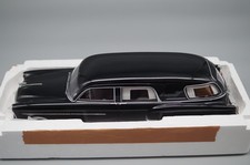 1:18 BoS Packard Henney Hearse