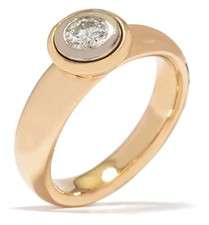 Solitär Ring aus 750 Gold mit