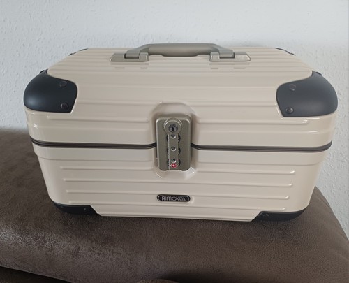 Rimowa beauty vanity case - rimowa,