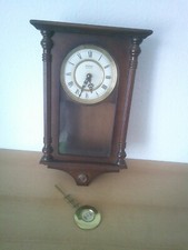 Schöne Wanduhr für Bastler