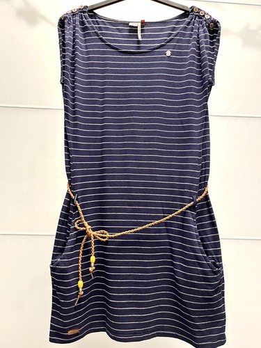 Kleid von ragwear mit gürtel - kleid,