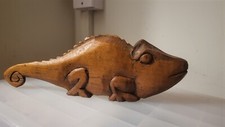 Chamäleon Skulptur dunkel