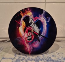  Wanduhr mit den Motiv von 1FC
