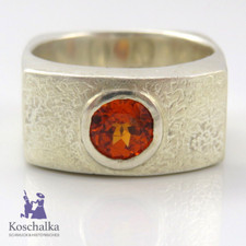 Stilvoller Designer Massiv