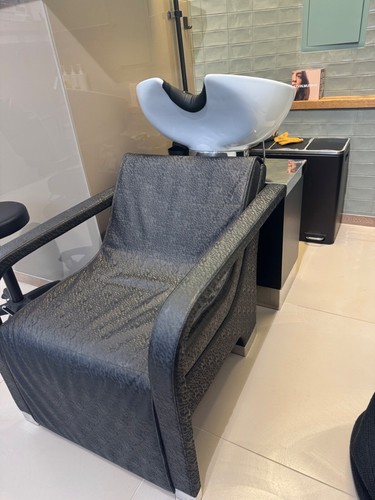 Friseur waschbecken und - friseur,