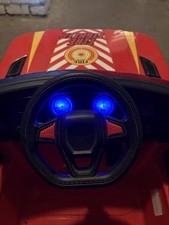 Kinder Elektroauto 12V Kinderauto mit 2,4G Fernbedienung, Musik, 3-5 km/h