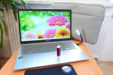 Asus VivoBook D509 l 15Zoll
