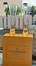 2 x 6 Veuve Clicquot Champager Flöten im Originalkarton, Gläser Topzustand