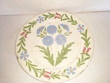 alter Wandteller bemalt,  Keramik  mit Blumen