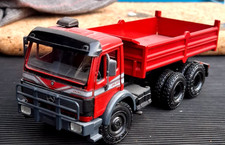 NZG Mercedes Benz SK 2635