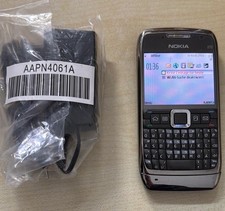 Nokia E71-1 RM-346 Silber, Top