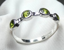 Edler 925 Silber Ring Peridot - 4 facettierte Edelsteine modisch Gr. 54 bis 60