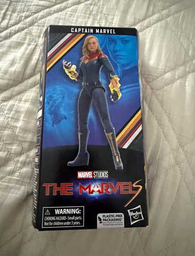 Hasbro marvel legends captain - hasbro,