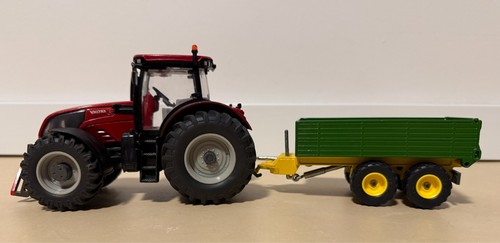 Siku roter traktor - -,
