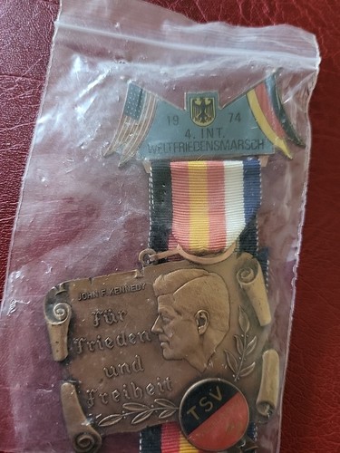 Wander orden medaille - , 1974