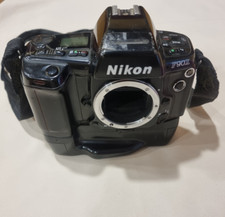 Nikon F90X Body Gehäuse Spiegelreflexkamera mit Batteriegriff stark Gebraucht