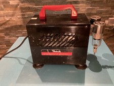 Revell Airbrush Kompressor Standard Class 39137