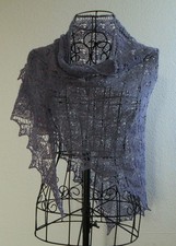 Tolles Lace-Schultertuch "Blauholz" - Handgestricktes UNIKAT