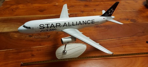 Flugzeugmodell 100 airbus - 1:100,