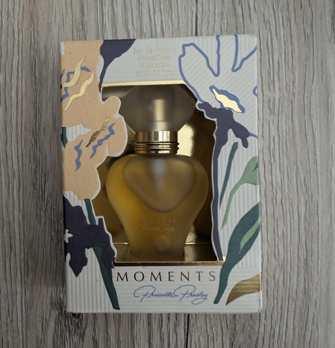 Priscilla presley moments eau - moments,