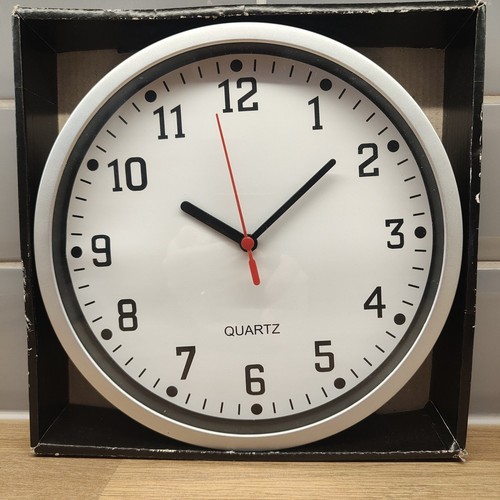 Echtes zubehör runde wanduhr - runde,
