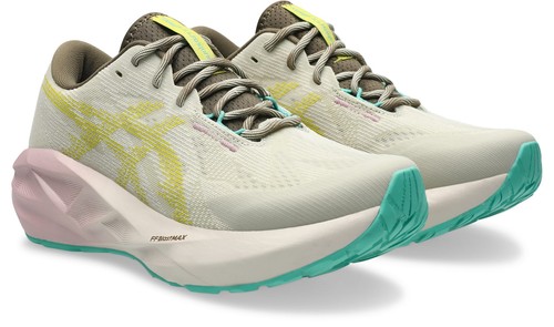 Retoure asics novablast 5 - 5, tr