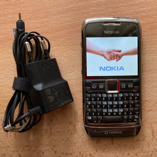 Nokia e71 - ,