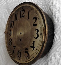 Pfeilkreuz Gehäuse - Schuluhr - Schweres Metall / massiver Messingrand - originP