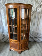 VINTAGE ECKVITRINE VITRINE AUS TEAK HOLZ STILMÖBEL 20 TES FACETTIERTES GLAS