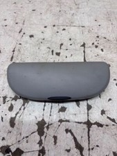 Abdeckung Brillenfach