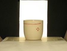 Eierbecher, Punkte. rot