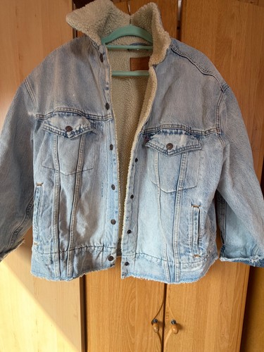 Levis jeansjacke gefüttert