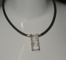 Collier aus Leder mit Wechselschließe Bergkristall