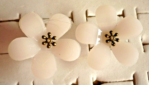 Ohr clips blüte - ohr, weiß